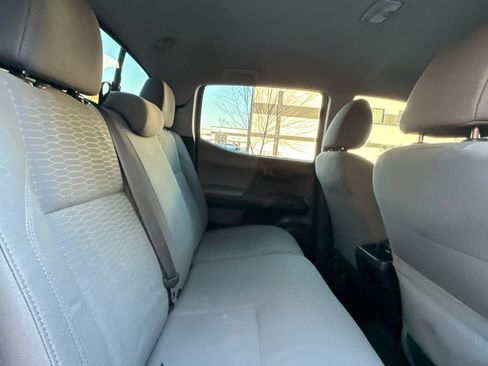 Used 2017 Toyota Tacoma SR5 image 23