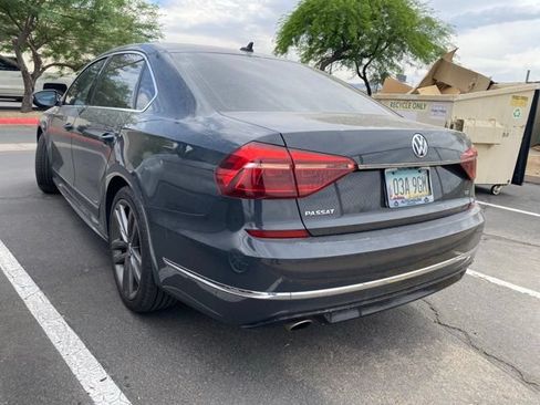Used 2017 Volkswagen Passat 1.8T R-Line FWD image 2