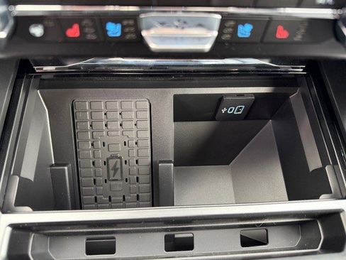 New 2026 Ford F350 Lariat image 18