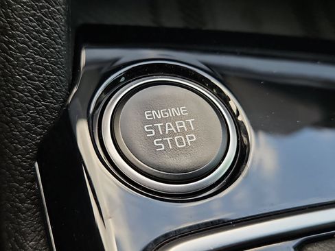 Used 2024 Kia Sportage SX FWD image 27