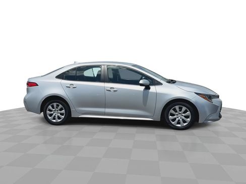 Used 2023 Toyota Corolla LE FWD image 10