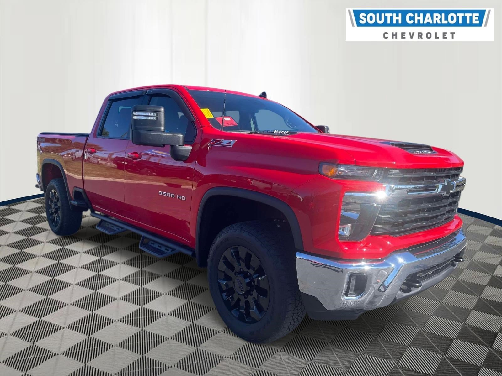 Used 2024 Chevrolet Silverado 3500 LT w/ All Star Edition AWD/4WD image 3