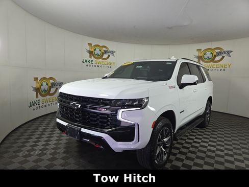 Certified 2024 Chevrolet Tahoe Z71 w/ Luxury Package AWD/4WD image 3