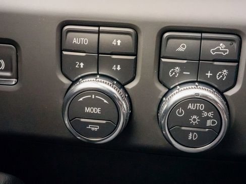 New 2026 GMC Sierra 2500 Denali w/ Denali Reserve Package image 17