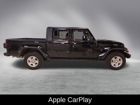Used 2021 Jeep Gladiator Sport image 9