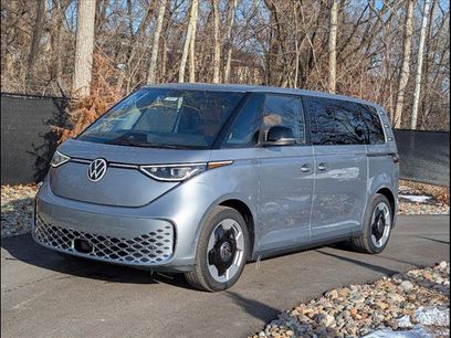 New 2025 Volkswagen ID. Buzz Pro S