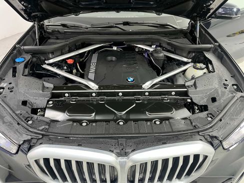 Used 2026 BMW X5 xDrive40i image 18