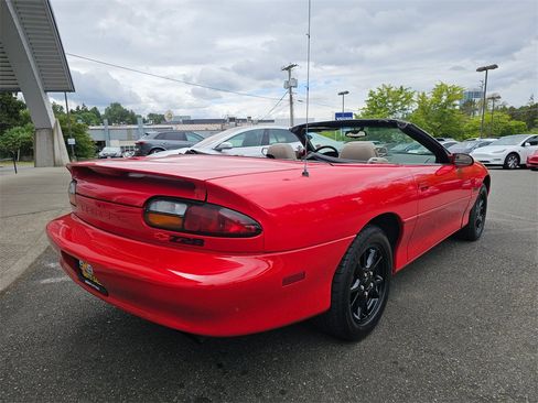 Used 2000 Chevrolet Camaro Z28 image 9