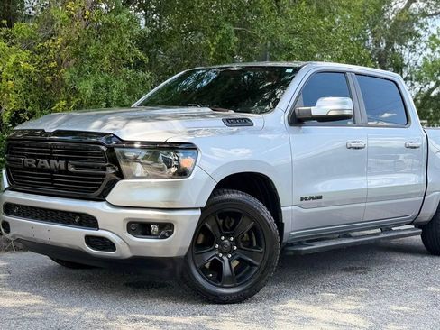 Used 2020 RAM 1500 Big Horn AWD/4WD image 3