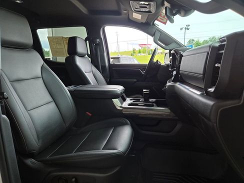 Used 2023 Chevrolet Silverado 1500 LTZ w/ LTZ Convenience Package II AWD/4WD image 21