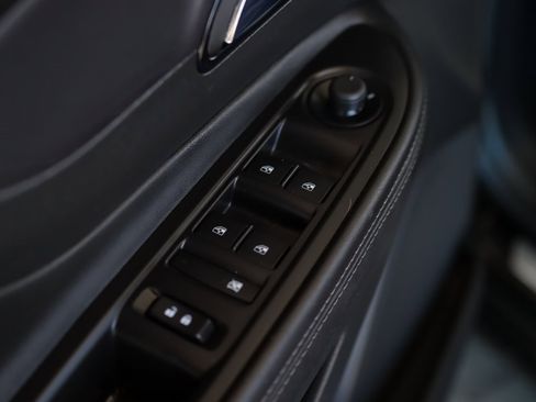 Used 2022 Buick Encore Preferred w/ Safety Package II image 22