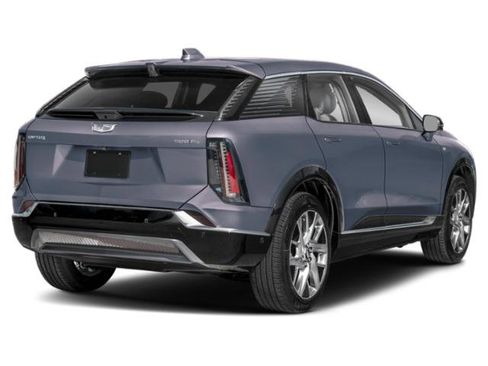 New 2026 Cadillac Optiq Luxury 1 image 3