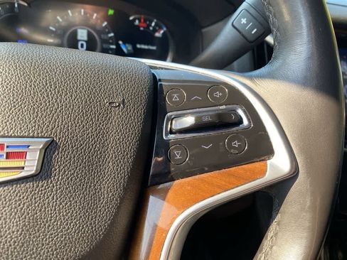 Used 2020 Cadillac Escalade ESV Premium Luxury AWD/4WD image 21