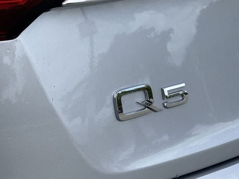 Used 2023 Audi Q5 2.0T Premium w/ Convenience Package AWD/4WD image 10