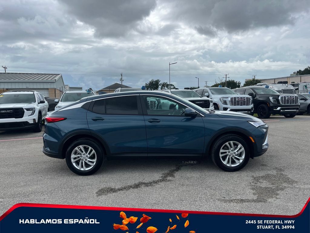 New 2026 Buick Envista Sport Touring w/ Convenience I Package FWD image 8