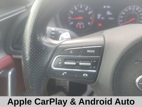 Used 2018 Kia Stinger GT image 12