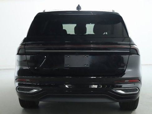 Certified 2024 Lincoln Nautilus Reserve w/ Equipment Group 202A image 45