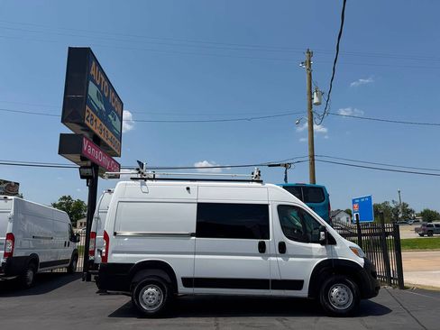 Used 2023 RAM ProMaster 1500 FWD image 3