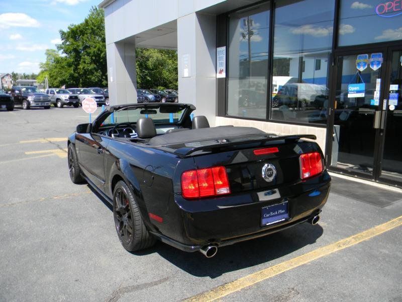 Used 2005 Ford Mustang GT RWD image 8