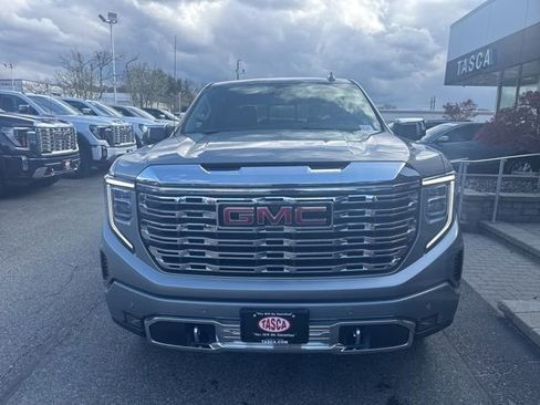 New 2026 GMC Sierra 1500 Denali w/ Denali Reserve Package AWD/4WD image 2