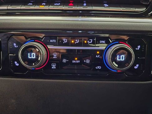 New 2025 Chevrolet Silverado 1500 RST w/ Z71 Off-Road Package image 16