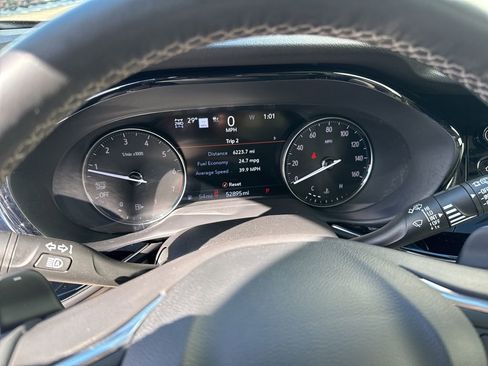 Used 2021 Buick Envision Avenir w/ Technology Package II AWD/4WD image 13