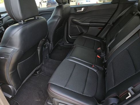 Used 2025 Ford Escape ST-Line w/ Tech Pack #1 image 27