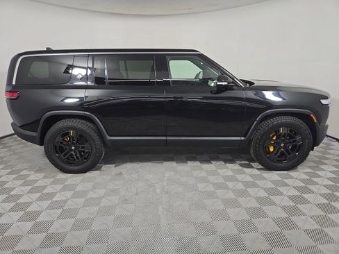 Used 2024 Rivian R1S Adventure AWD/4WD image 6
