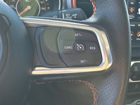 Used 2023 Jeep Gladiator Mojave w/ Cold Weather Group image 20