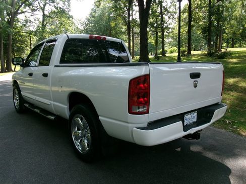Used 2005 Dodge Ram 1500 Truck SLT RWD image 7