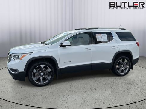 Used 2019 GMC Acadia SLT FWD image 3