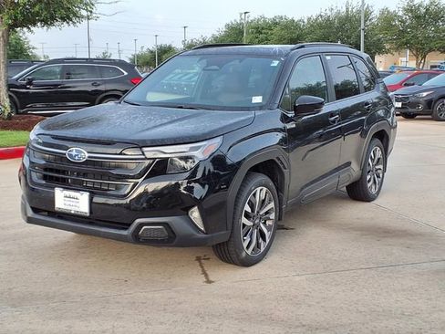 New 2026 Subaru Forester Touring AWD/4WD image 3
