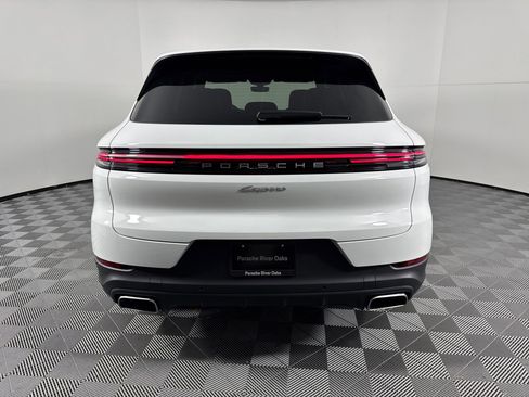 Used 2026 Porsche Cayenne E-Hybrid image 6