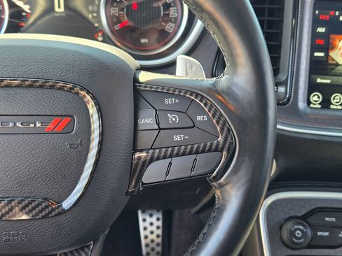 Used 2017 Dodge Challenger GT AWD/4WD image 36