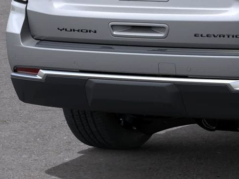 New 2026 GMC Yukon Elevation w/ Elevation Premium Package AWD/4WD image 14