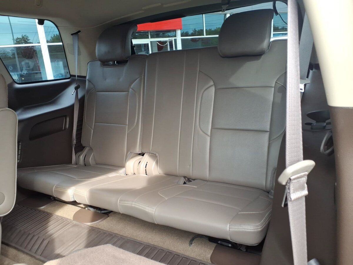 Used 2017 GMC Yukon Denali w/ Open Road Package AWD/4WD image 23