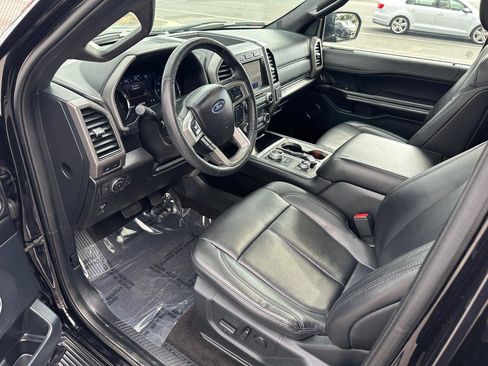 Used 2021 Ford Expedition Max XLT AWD/4WD image 9