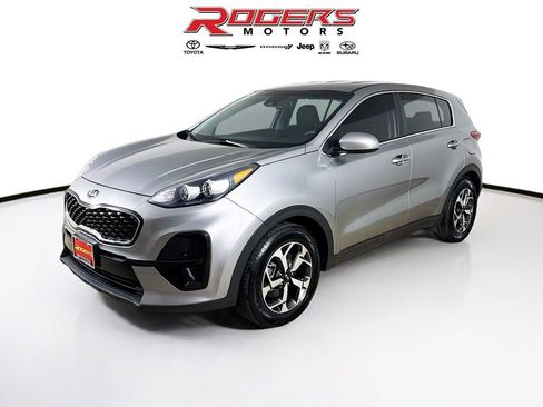 Used 2020 Kia Sportage LX FWD image 3