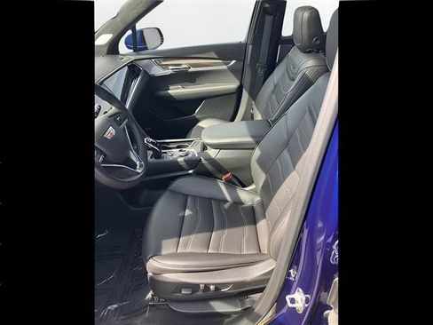 Certified 2025 Cadillac XT6 Premium Luxury w/ Platinum Package AWD/4WD image 13