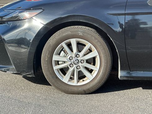 Used 2025 Toyota Camry LE image 23