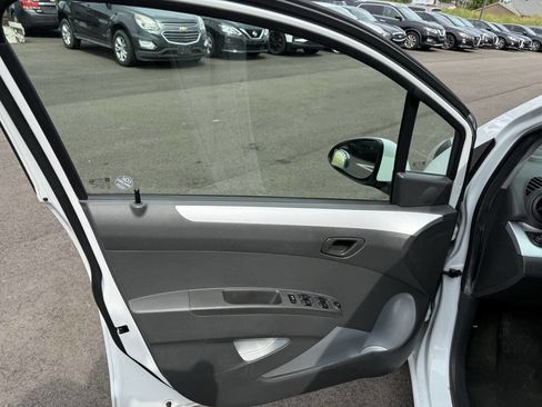 Used 2015 Chevrolet Spark LT image 17