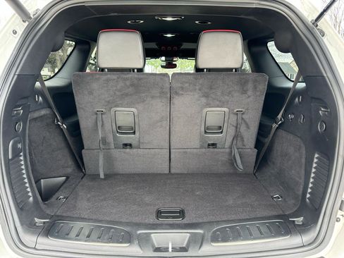 Used 2022 Dodge Durango R/T w/ Trailer Tow Group IV AWD/4WD image 18