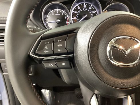 Used 2023 MAZDA CX-5 Carbon Edition image 19