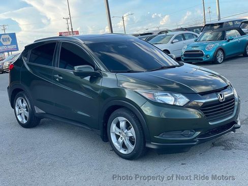 Used 2016 Honda HR-V EX-L image 4