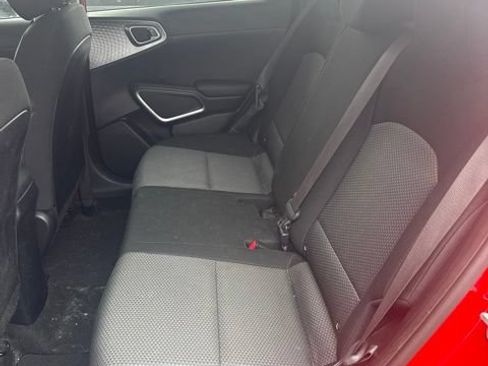Used 2020 Kia Soul LX FWD image 7