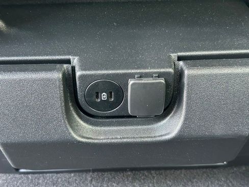 Used 2025 Ford F150 XLT w/ Equipment Group 301A Standard RWD image 58