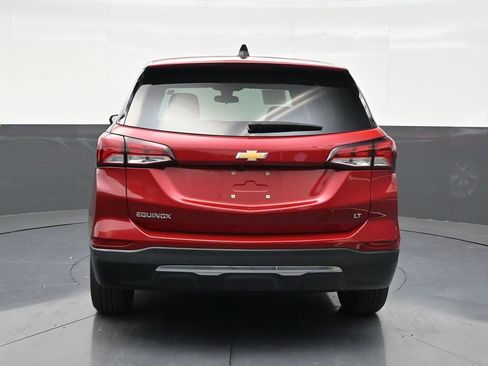 Used 2024 Chevrolet Equinox LT FWD image 4