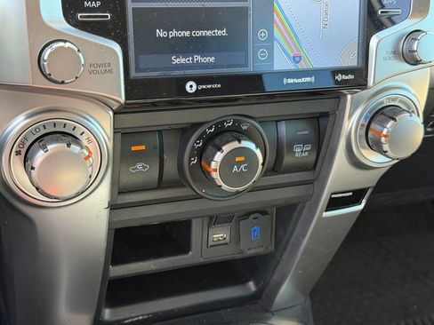Used 2023 Toyota 4Runner SR5 AWD/4WD image 19