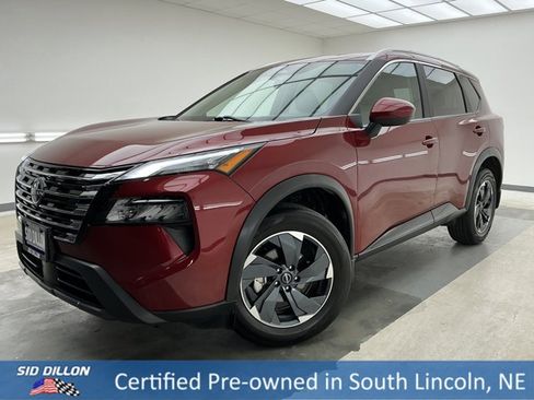 Certified 2024 Nissan Rogue SV w/ SV Premium Package AWD/4WD image 1