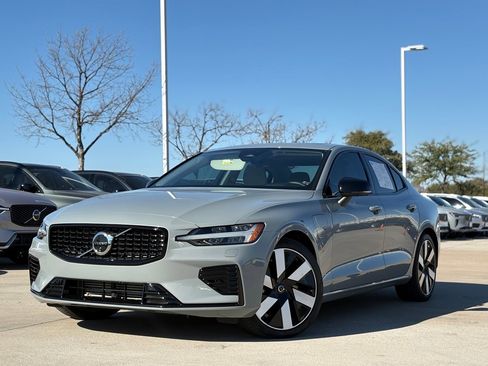 Certified 2024 Volvo S60 T8 Plus w/ Climate Package image 2